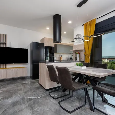 Blue Sky 1 Zadarvillas *