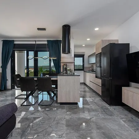 Blue Sky 1 Zadarvillas 빌라