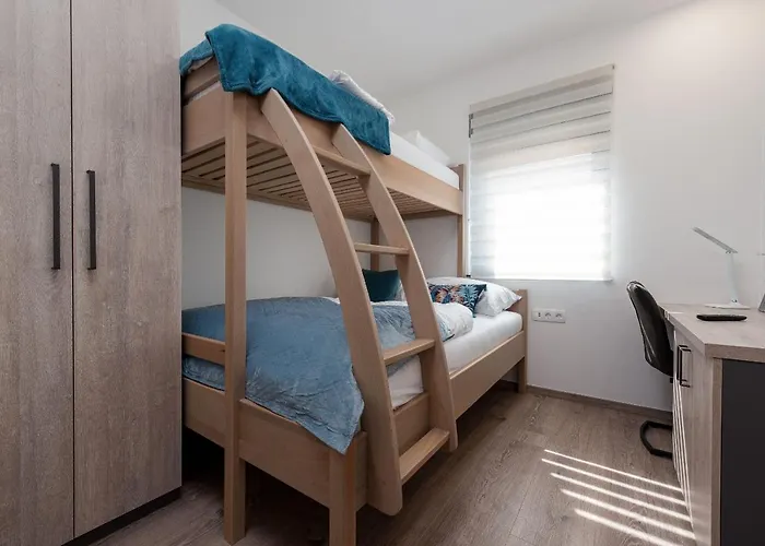 Blue Sky 1 Zadarvillas * 투라니