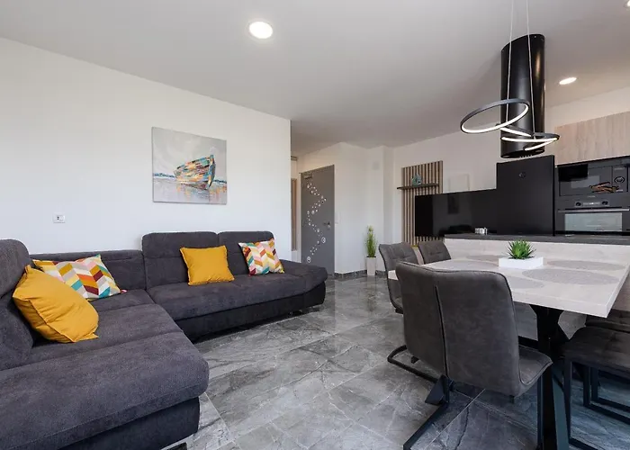 Blue Sky 1 Zadarvillas * 투라니