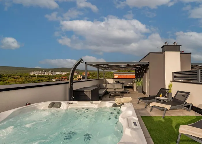 Blue Sky 1 Zadarvillas 투라니