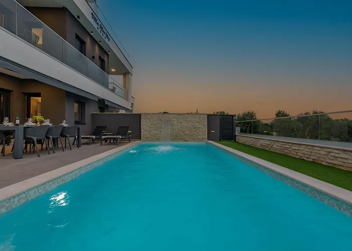 Blue Sky 1 Zadarvillas 투라니