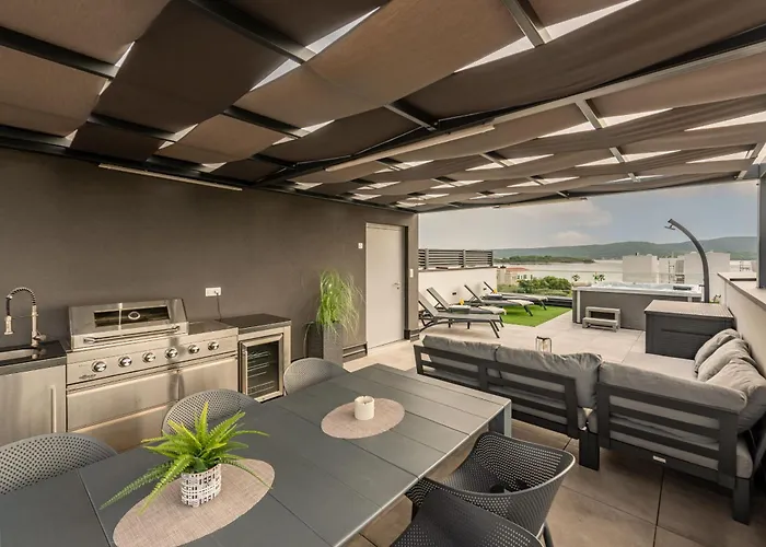 Blue Sky 1 Zadarvillas 빌라 *