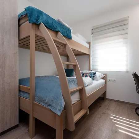 Blue Sky 1 Zadarvillas * Turanj